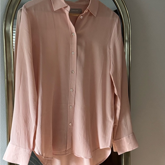 Everlane Tops - Everlane Blush Silk Shirt